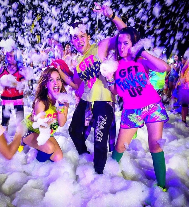 Funatics FOAM FUNATICS FOAM PARTIES